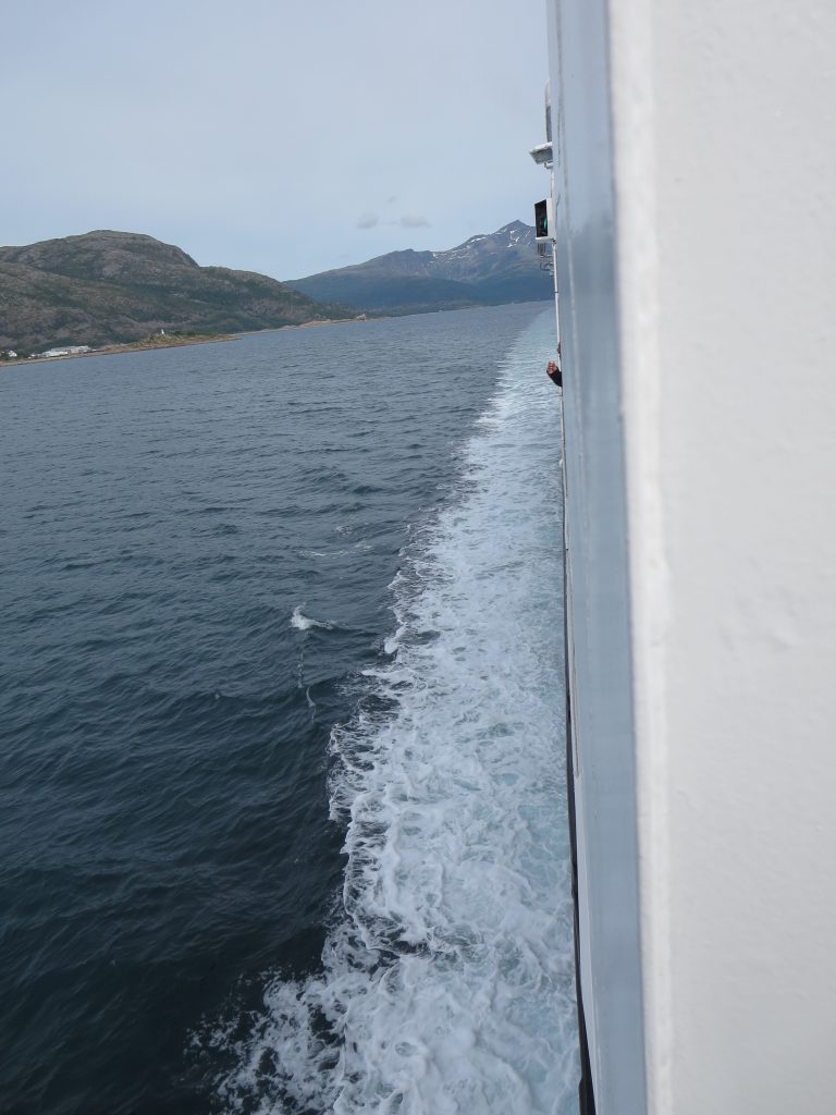 ferry naar bognes boeggolf